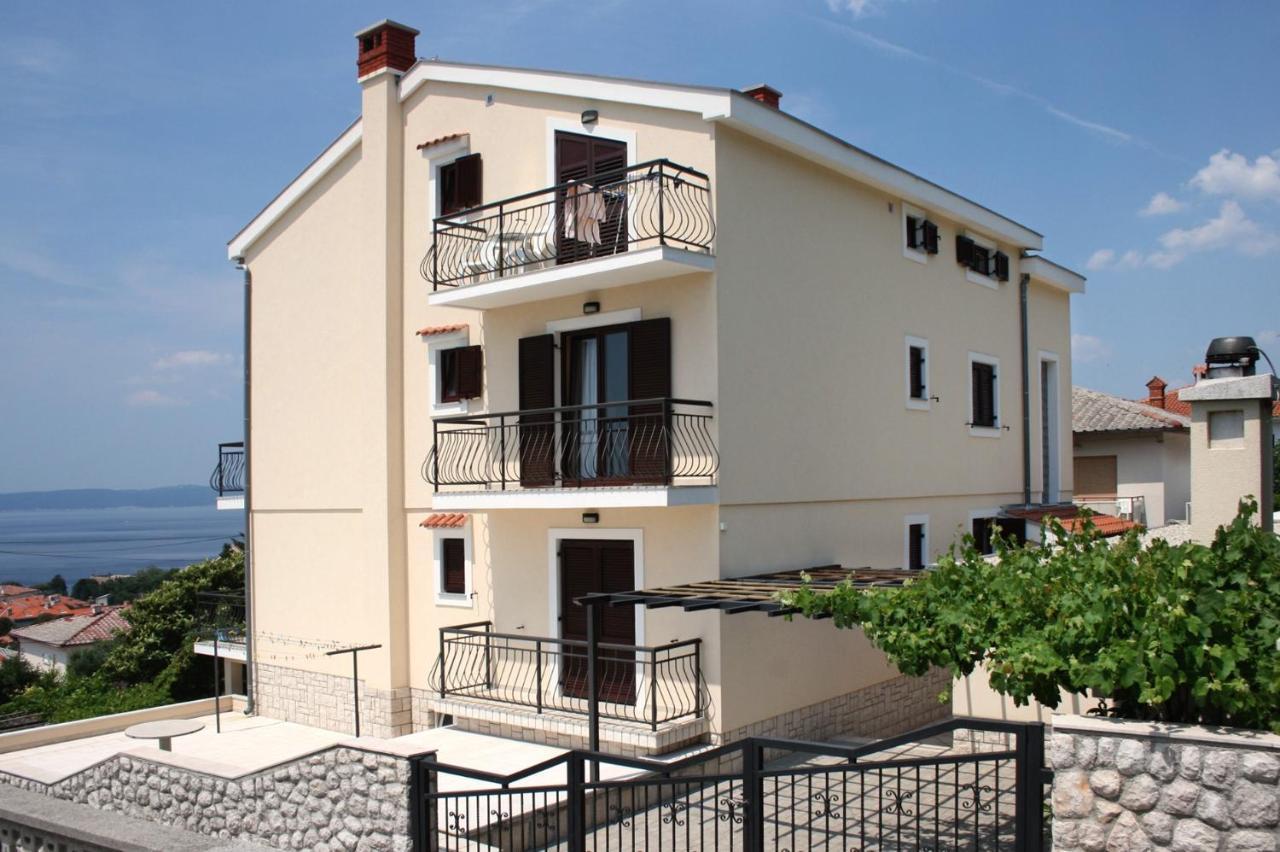 Apartments With A Parking Space Novi Vinodolski - 5593 Exterior foto